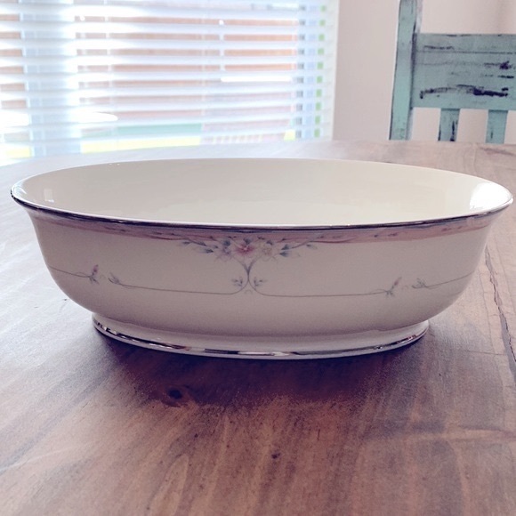 Lenox Other - 💙LENOX EMILY Serving Bowl